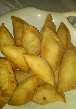 A picture of Fried meat pie.
