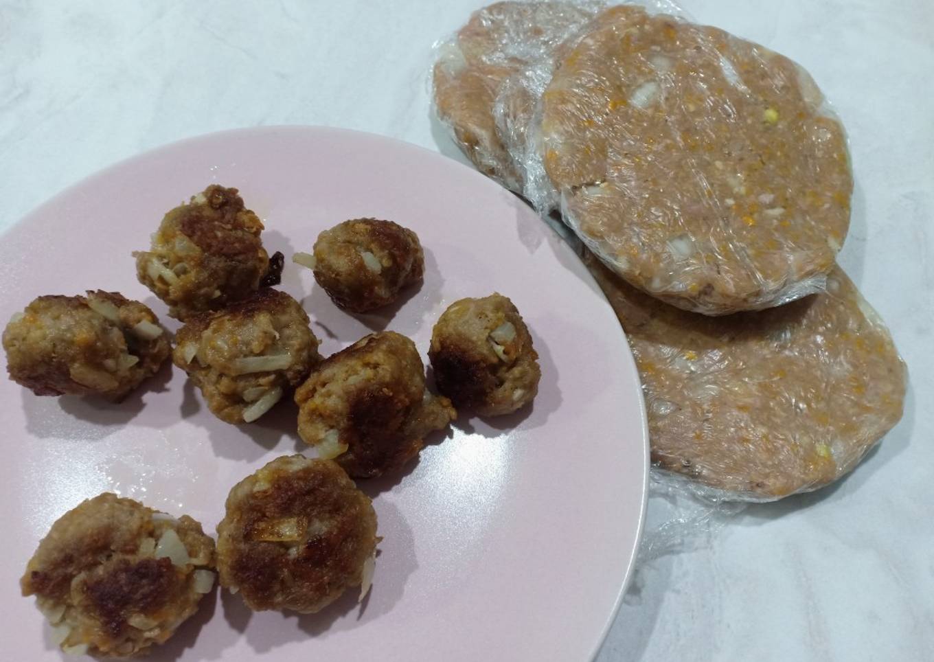 Frozen meatball / beef patty😋