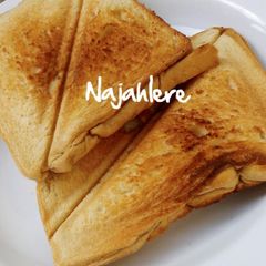 A picture of Toasted bread 🍞.