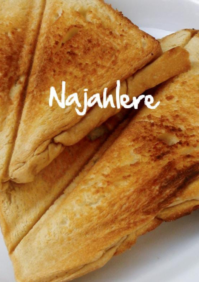 A picture of Toasted bread 🍞.