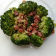 Brócoli con jamón