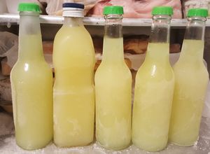 Una foto de Limoncello