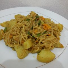 A picture of Veggie Noodles with sweet potatoes.