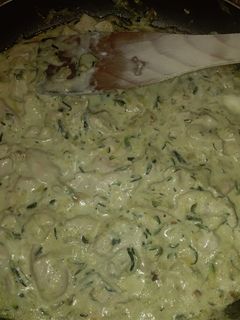 Cukkinis csirkemell növényi tejszínnel (gluténmentesen /tejmentesen) recept fotója