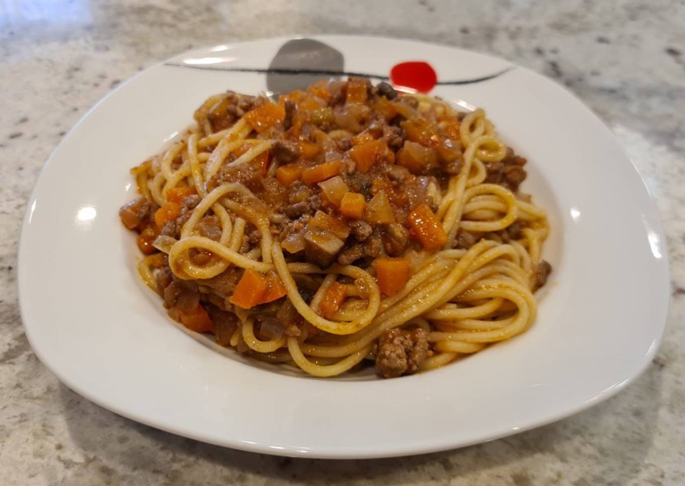 Espaguetis en salsa bolognesa