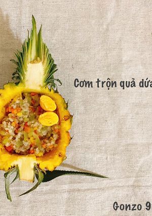 Hình của món Cơm trộn quả dứa cho bé ăn dặm.