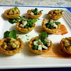 A picture of Chana dal baskets.