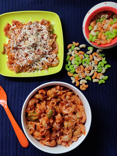 રેડ ચીઝી પાસ્તા (Red Cheesy Pasta Recipe In Gujarati) રેસીપી મુખ્ય ફોટો