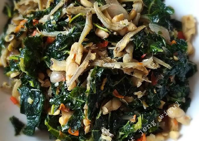 Langkah Mudah untuk Membuat 108.Tumis Daun Pepaya Teri yang Menggugah Selera