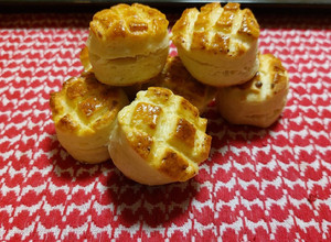 Túrós pogácsa recept fotója