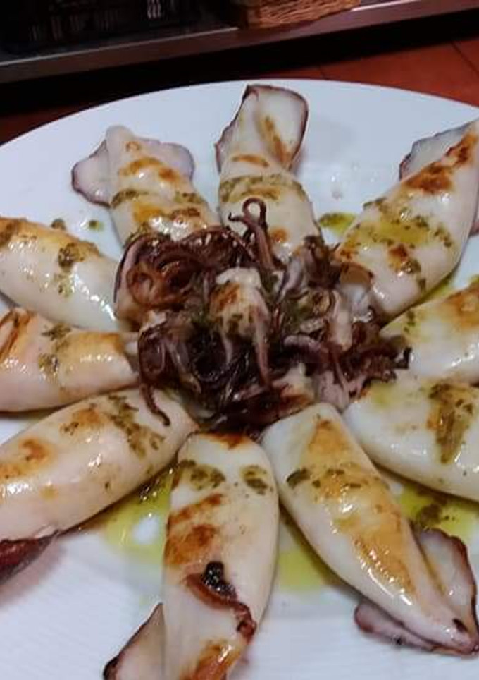 Una foto de Chipirones a la plancha