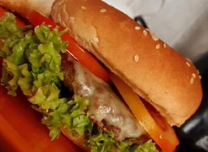 Una foto de Hamburguesa Vegetariana 🍔😋 (Carne de Lentejas)