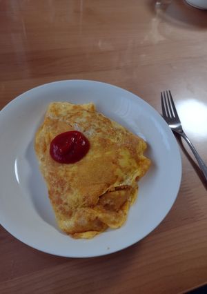 Una foto de Omuretsu (omelette: receta Japonesa)