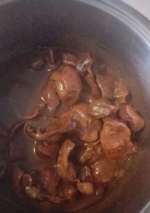 A picture of Chicken gizzards.