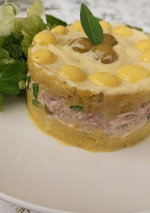 Una foto de Causa de atún