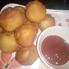 A picture of Bread roll.