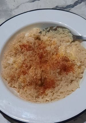 Una foto de Arroz con queso y paprika ahumada