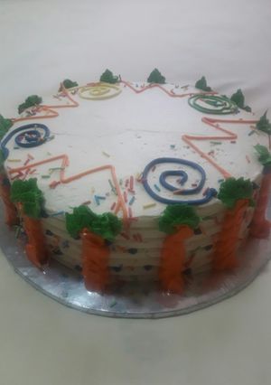 A picture of Rich carrot cake.