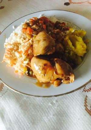 A picture of Chicken curry.