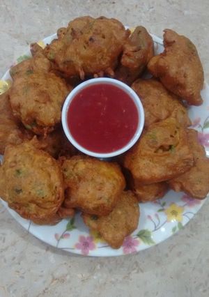 A picture of Onion pakora.