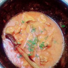 A picture of Chicken gravy.