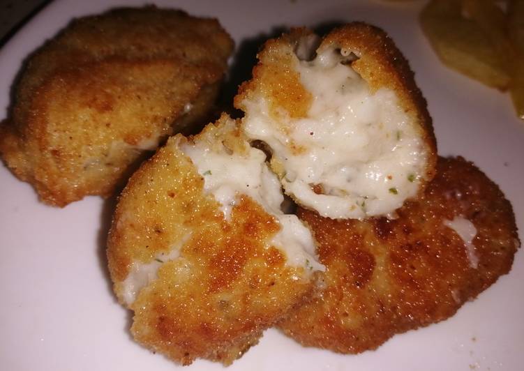 Croquetas de pescado en mambo