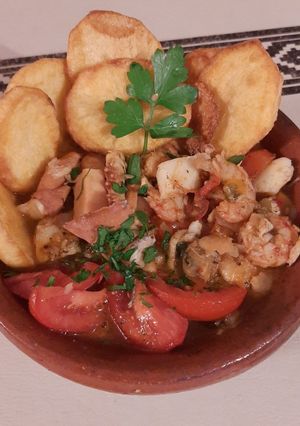 Una foto de Cazuela de Mariscos