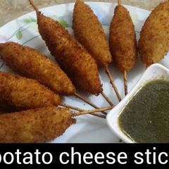 A picture of Potato cheese stick.