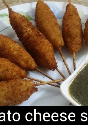 A picture of Potato cheese stick.