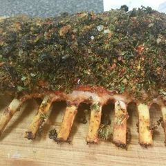 A picture of Herb crusted rack of lamb.