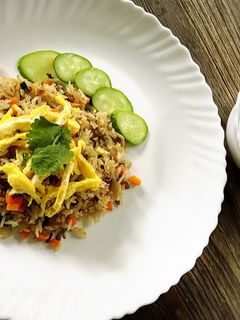 รูปของ ข้าวผัดแหนมเห็ด กะ ซุปสาหร่ายเห็ดหอม