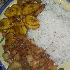 A picture of White rice/potatoes source and plantain.