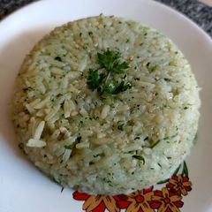 A picture of Chilli-Coriander Rice (khichu).