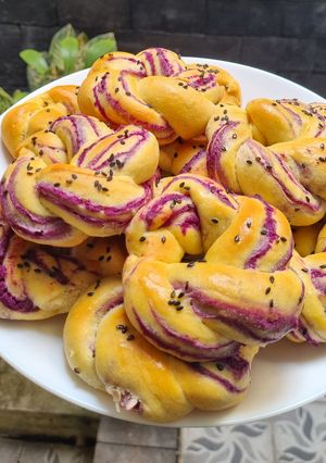 Foto resep Roti Ubi Ungu