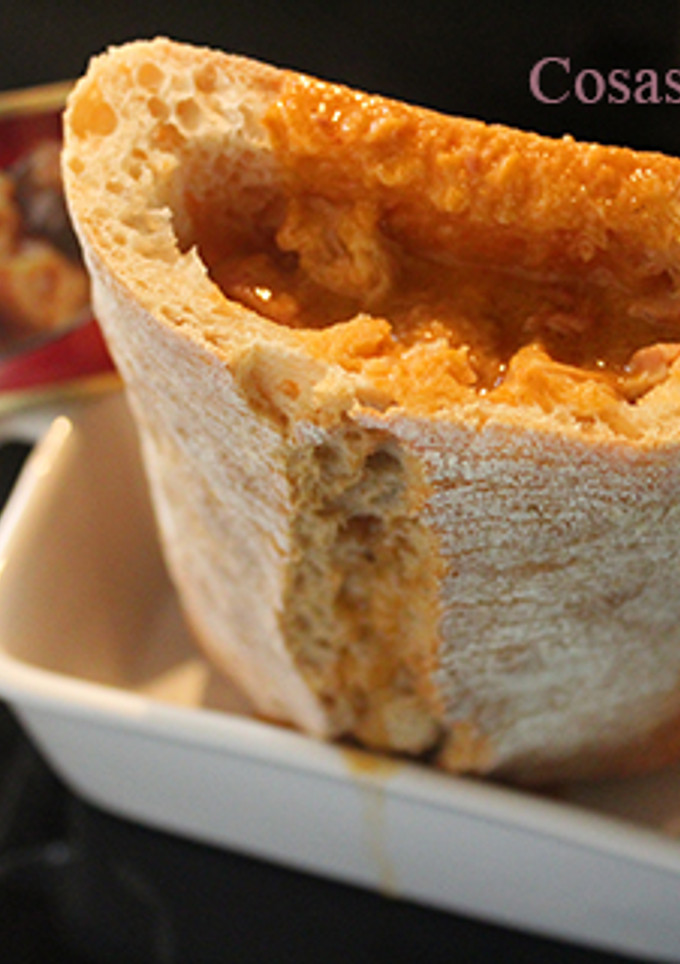 Una foto de Bocadillo de callos de lata