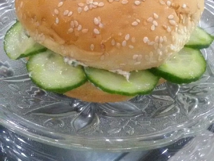 Easy Steps to Prepare Chicken spread sandwich which Delicious