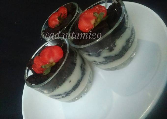 Resep Oreo Cheesecake Lumer Oleh Ni Made Sri Utami - Cookpad