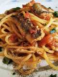 Spaghetti con Anguilla e Capperi
