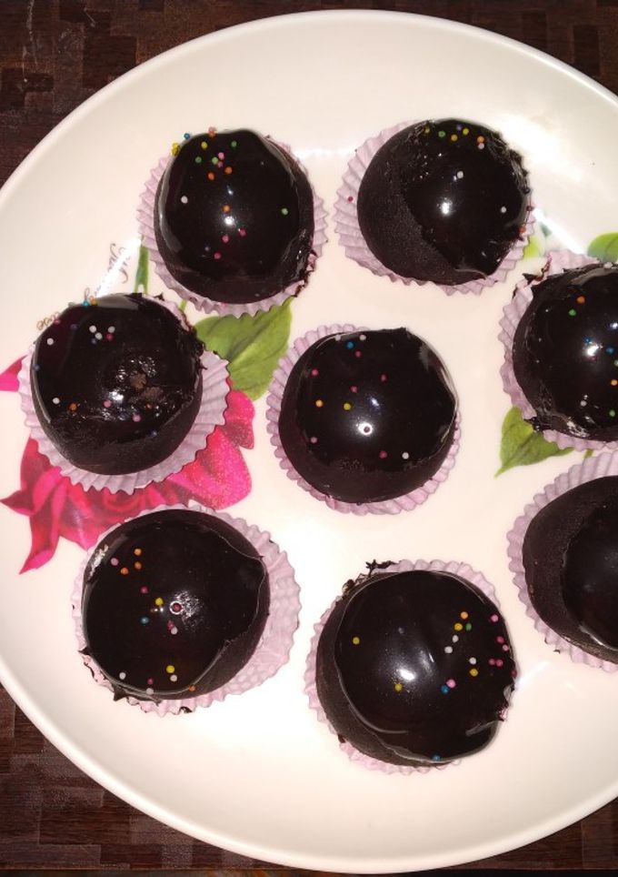 A picture of Cake pops.