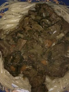 Una foto de Salsa de hígado con tallarines