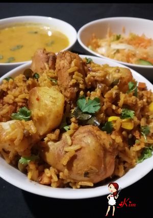 A picture of Chicken breyani.