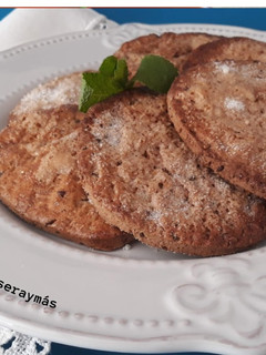 Una foto de Tortas de aceite y canela