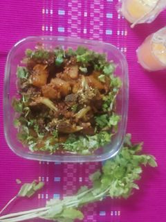ब्रोकोली आलू सब्जी (broccoli aloo sabzi recipe in Hindi) रेसिपी मुख्य फोटो