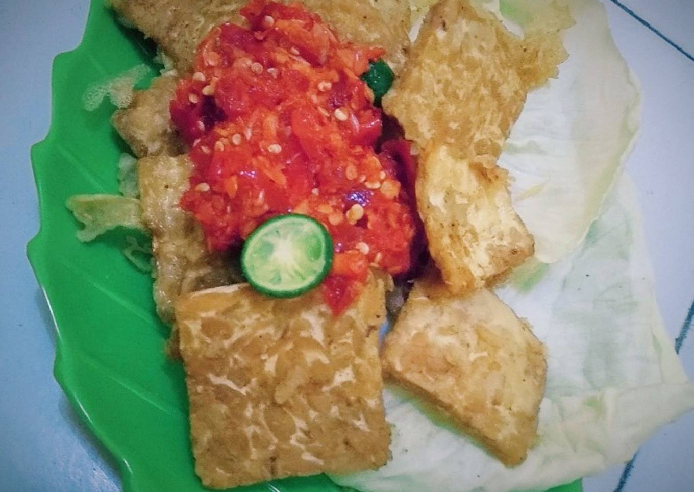 Tempe geprek sambal bawang putih