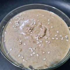 A picture of Tahini.