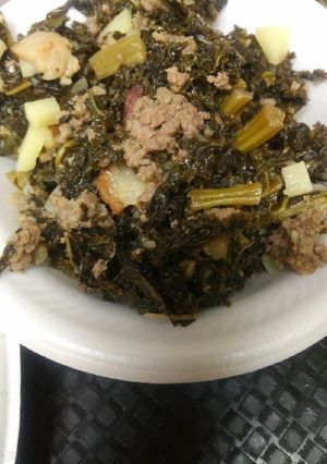 A picture of Kale, Beef, and Bacon.