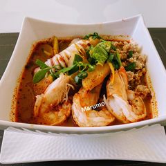 A picture of Banh Cuon Seafood Tom-Yam.