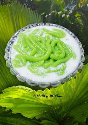 Hình của món Bánh lọt lá dứa cốt dừa.
