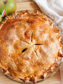 A picture of Classic Apple Pie.