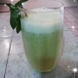 Agua de hierbabuena y piña